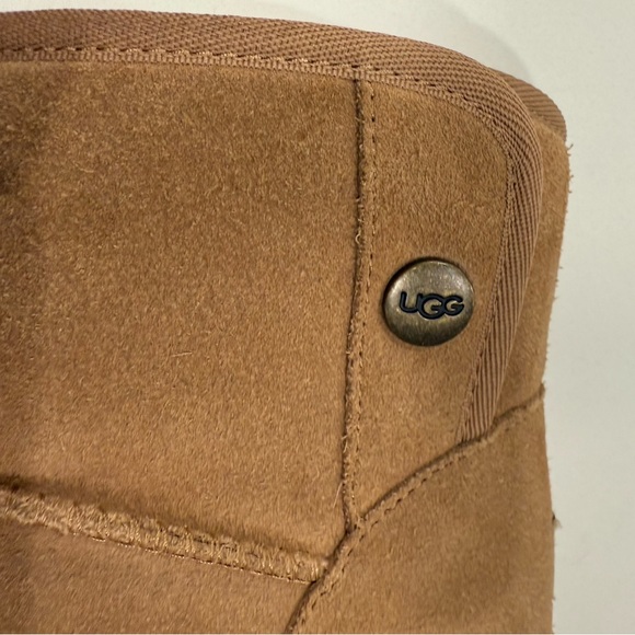 Like New! UGG Jona Classic Chesnut Short Boots-Sz 4 - Picture 8 of 12